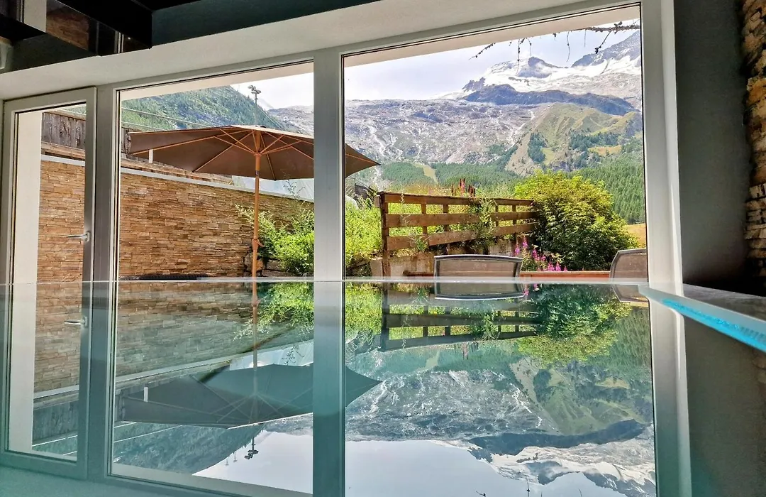 Amber Ski-In/Out Hotel & Spa-1